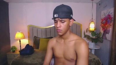 jhos_padill live cam on Cam4