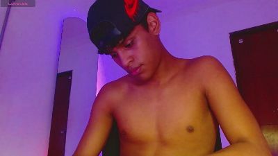 jhos_padill live cam on Cam4