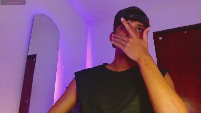 jhos_padill live cam on Cam4