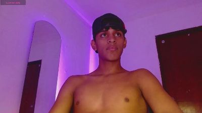 jhos_padill live cam on Cam4