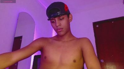 jhos_padill live cam on Cam4