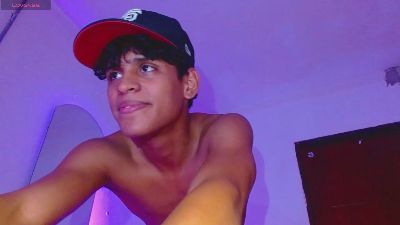 jhos_padill live cam on Cam4