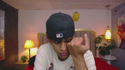 jhos_padill live cam on Cam4