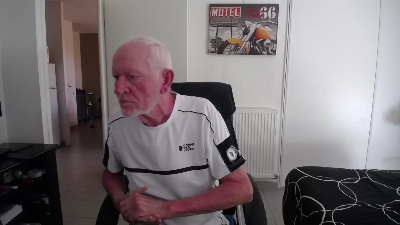 jimmy73490 live cam on Cam4
