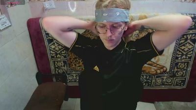 jinnbookkk live cam on Cam4