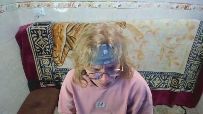 jinnbookkk live cam on Cam4