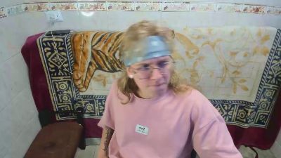 jinnbookkk live cam on Cam4