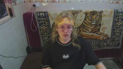 jinnbookkk live cam on Cam4