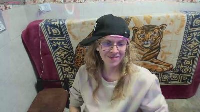 jinnbookkk live cam on Cam4