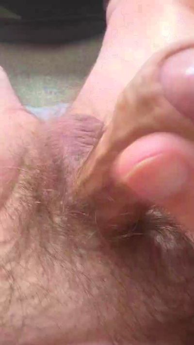 jizzy61 live cam on Cam4