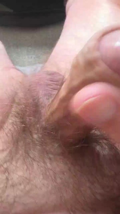 jizzy61 live cam on Cam4