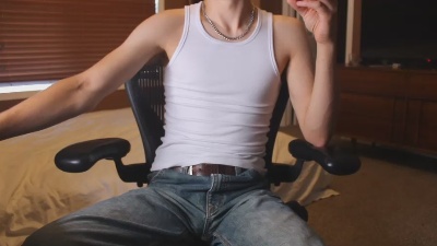 jjjjjfive live cam on Cam4