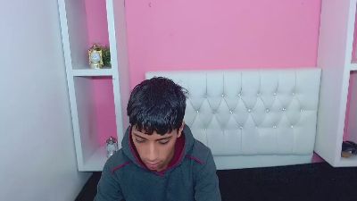 jl_brayan1 live cam on Cam4