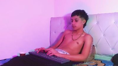 jl_brayan1 live cam on Cam4