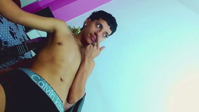 jl_brayan1 live cam on Cam4
