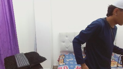 jl_brayan1 live cam on Cam4
