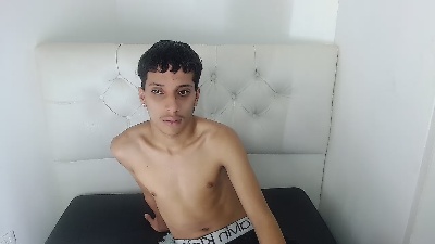 jl_brayan1 live cam on Cam4