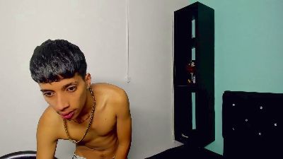 jl_brayan1 live cam on Cam4