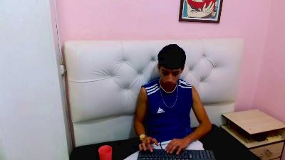 jl_brayan1 live cam on Cam4