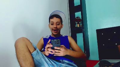 jl_brayan1 live cam on Cam4