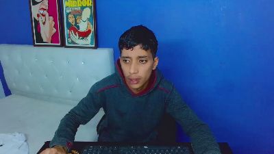 jl_brayan1 live cam on Cam4