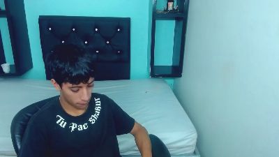jl_brayan1 live cam on Cam4