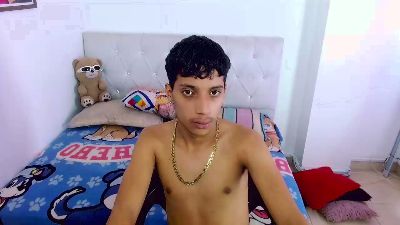 jl_brayan1 live cam on Cam4