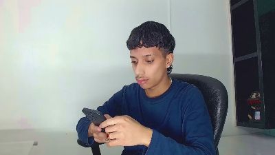 jl_brayan1 live cam on Cam4
