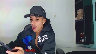 jl_brayan1 live cam on Cam4