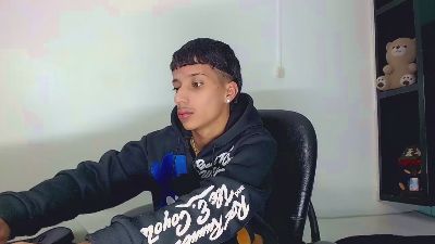jl_brayan1 live cam on Cam4