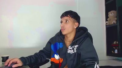 jl_brayan1 live cam on Cam4