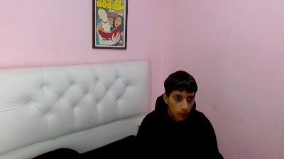 jl_brayan1 live cam on Cam4