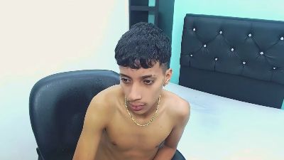 jl_brayan1 live cam on Cam4