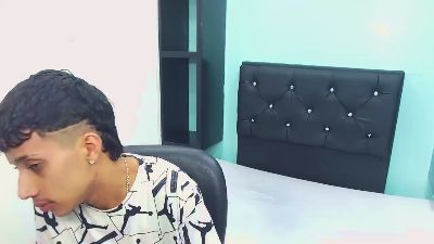 jl_brayan1 live cam on Cam4