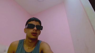 jl_brayan1 live cam on Cam4