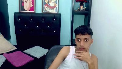 jl_brayan1 live cam on Cam4