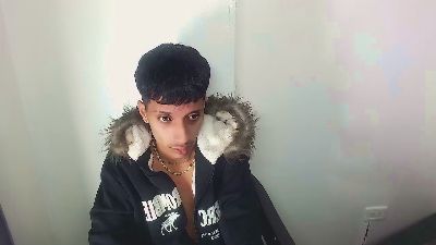 jl_brayan1 live cam on Cam4