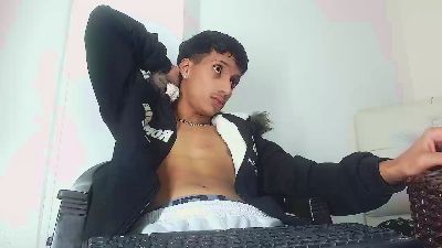 jl_brayan1 live cam on Cam4