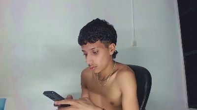 jl_brayan1 live cam on Cam4