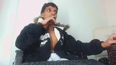 jl_brayan1 live cam on Cam4
