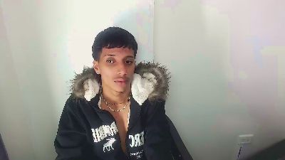 jl_brayan1 live cam on Cam4