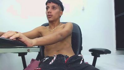 jl_brayan1 live cam on Cam4