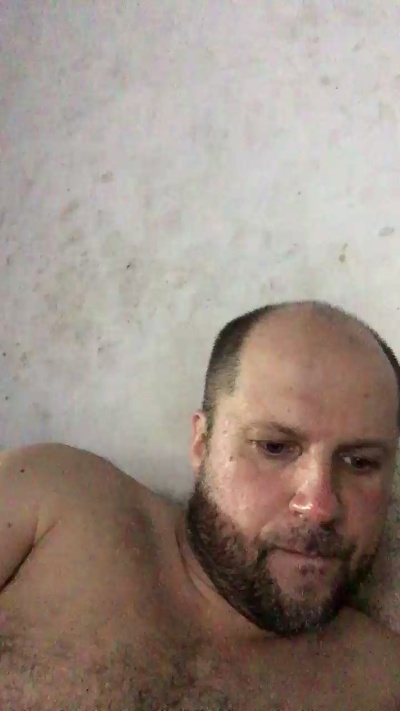 jlegal2 live cam on Cam4