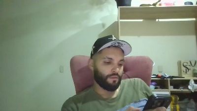 joanpool1 live cam on Cam4