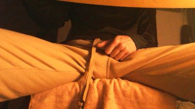joao_jeba live cam on Cam4
