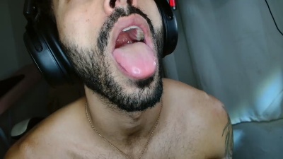 joaopaulogc live cam on Cam4