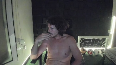 joaquin420_hot live cam on Cam4