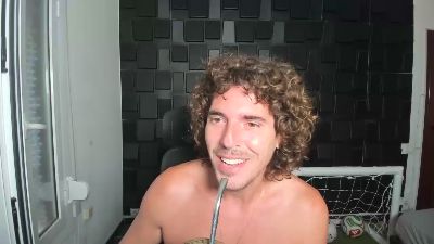 joaquin420_hot live cam on Cam4