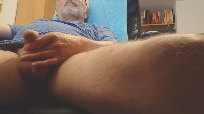 jochensommergm2 live cam on Cam4