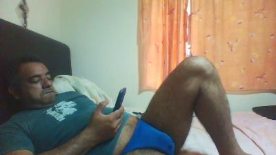 joe240201 live cam on Cam4